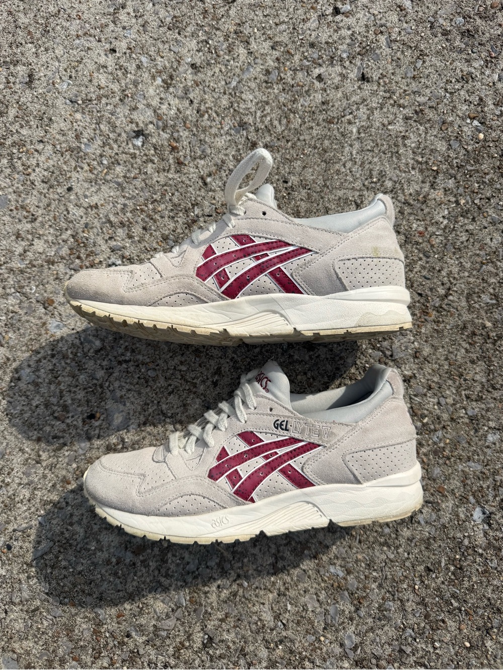 ASICS Gel Lyte V Slightly White Burgundy Men Size: 7.5 Sneaker Shoes